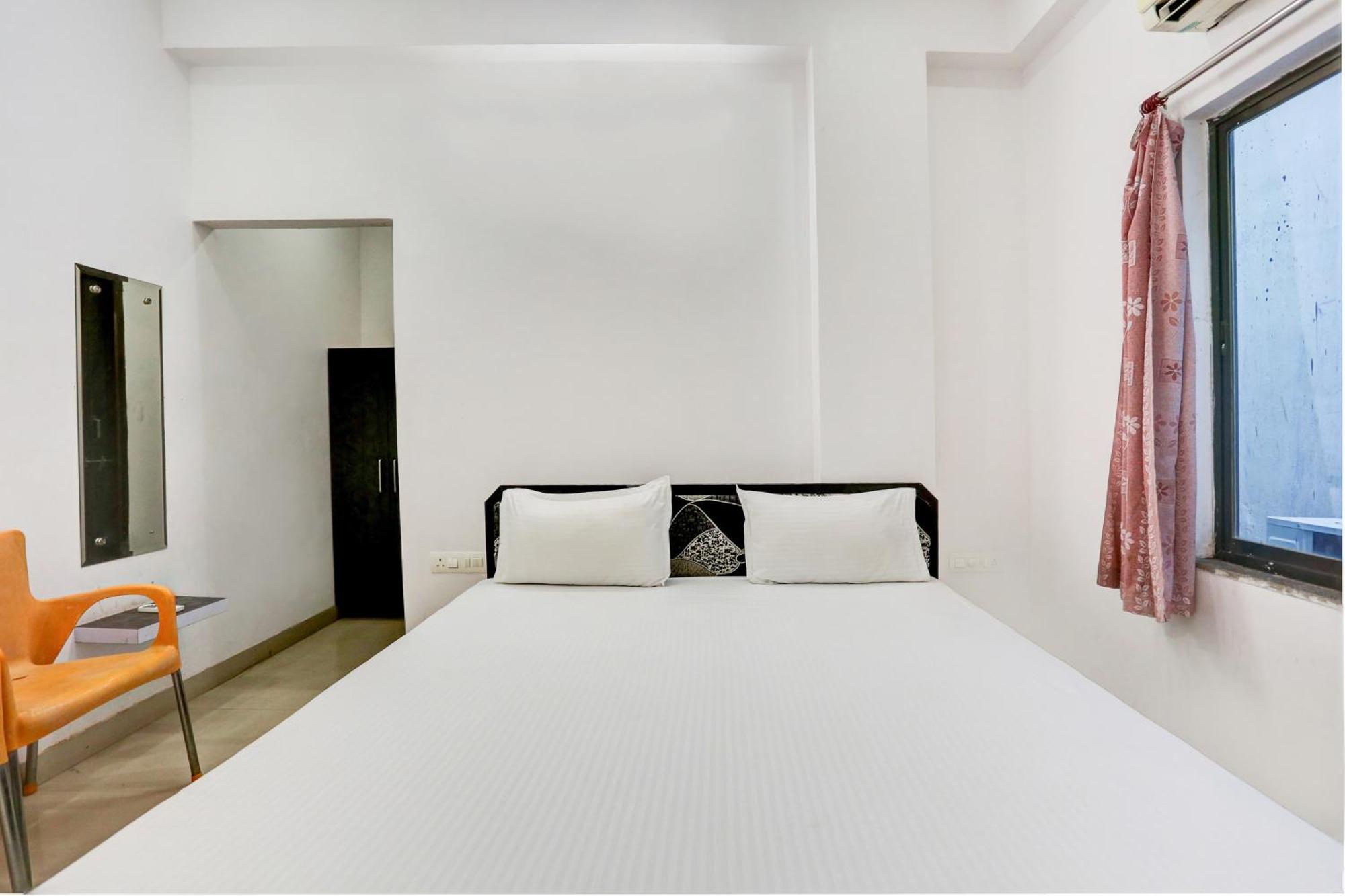 Super Hotel O Goverdhan Villa Udaipur Luaran gambar